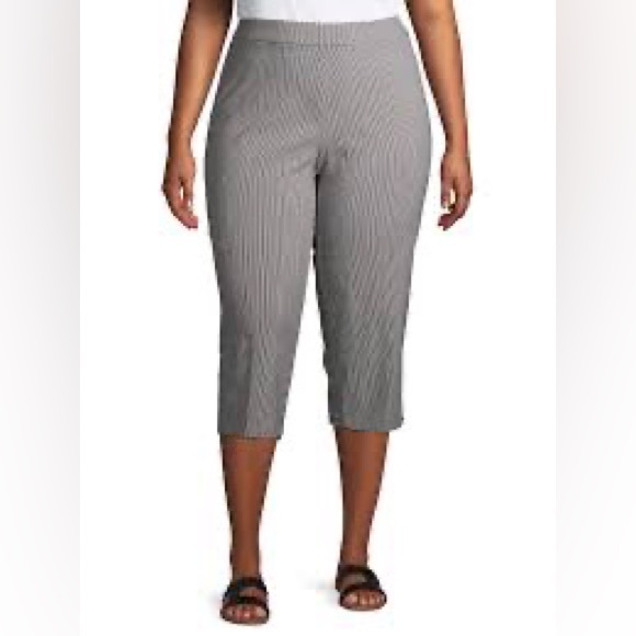 Counterparts capris Women's S pinstriped stretch pull on pants summer spandex - Picture 1 of 12